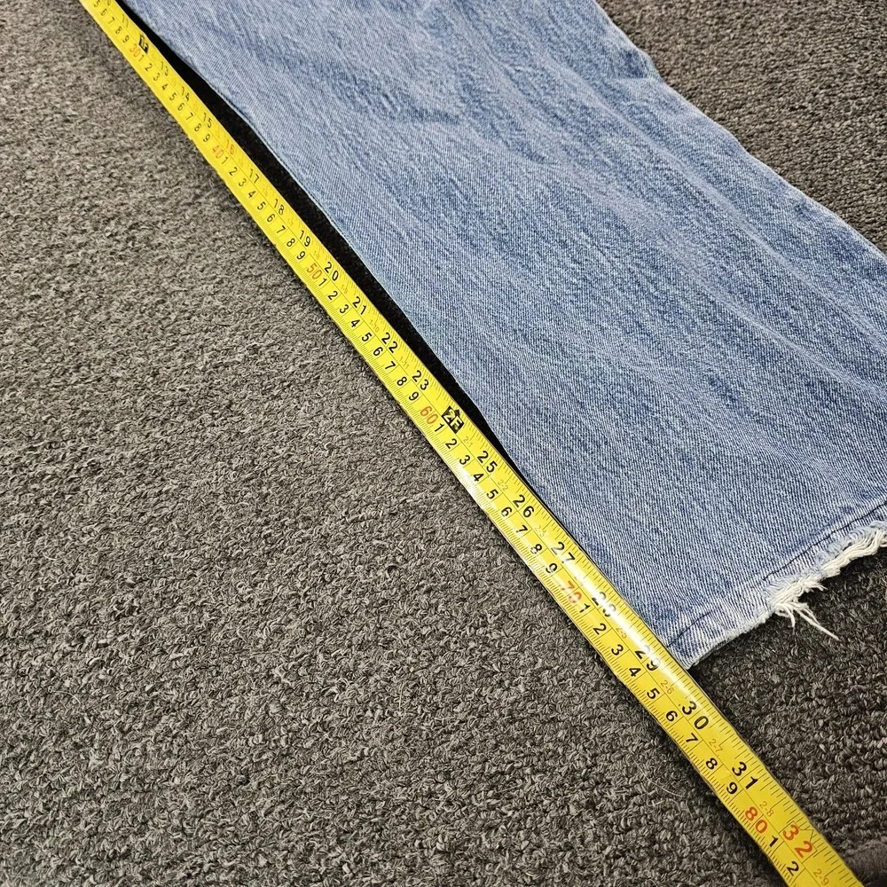 Levis check pictures